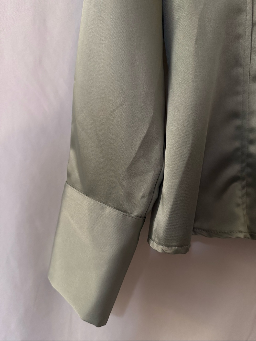 ZARA Y2K Sage Green Cinched Waist Long Sleeve Satin Button Front Blouse Size M - Picture 3 of 8